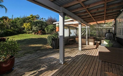 Explore this lifestyle property locates in Dairy Flat for your next lovely home