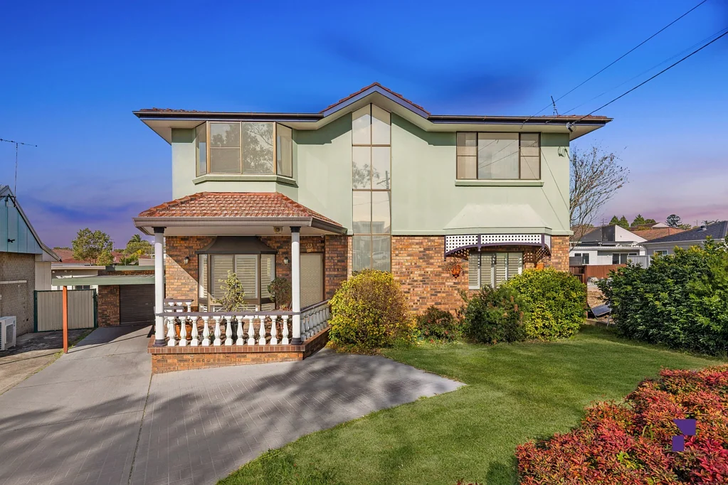 15 Peter Crescent, Greenacre, NSW 2190