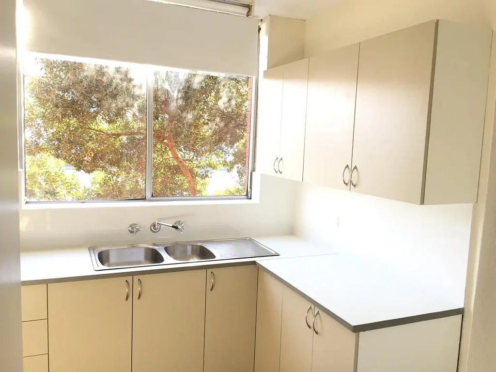 Spacious 2 Bedroom Apartment