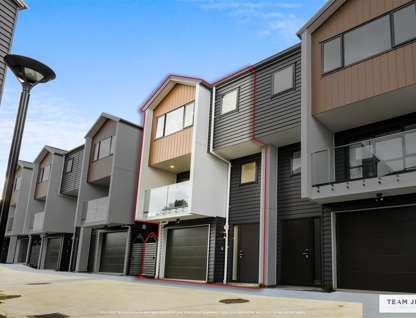 Lot 5, 6 Woodhouse Place, West Harbour, Auckland, 4房, 3浴, 独立屋