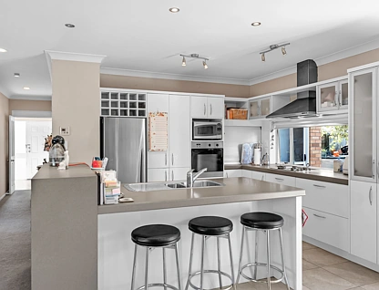 48 Aberdeen Crescent, Wattle Downs, Manukau City, 4房, 2浴, House