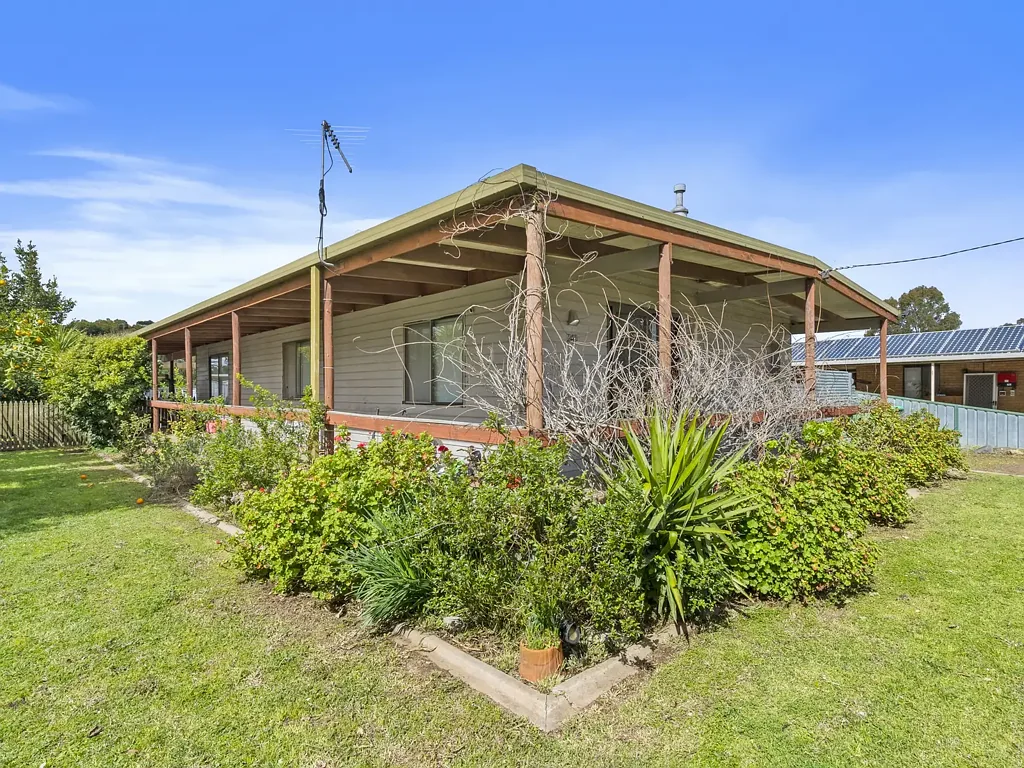 240 Adams Street, Corowa, NSW 2646