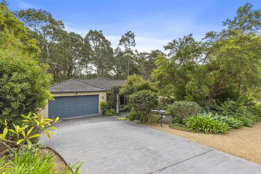 Lilli Pilli 5房  Spacious Family Living in a Peaceful Bushland Setting