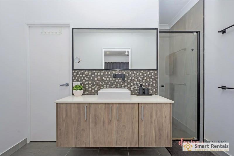 1 CRAMER ST, BUSHLAND BEACH QLD 4818, 0部屋, 0バスルーム, House