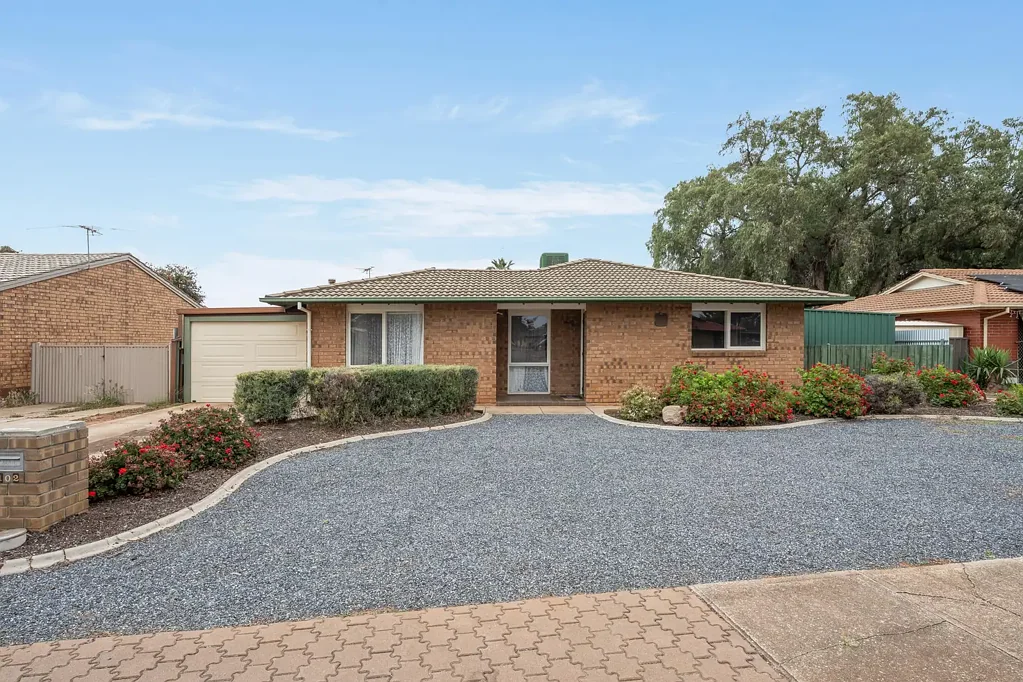 102 Amsterdam Crescent, Salisbury Downs, SA 5108