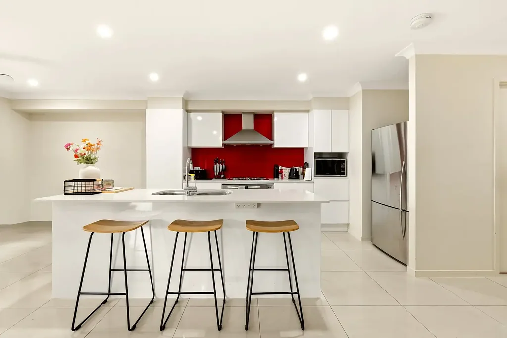 Carseldine 3Kwarto Modern Living in a Convenient Carseldine Location