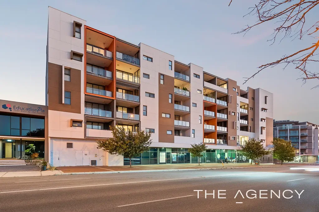 Highgate 2房  Modern Comfort in a Prime Highgate Location