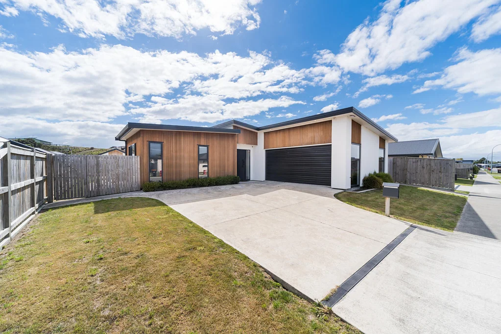 Kelvin Grove 4 Slaapkamer Out of town vendor says sell!