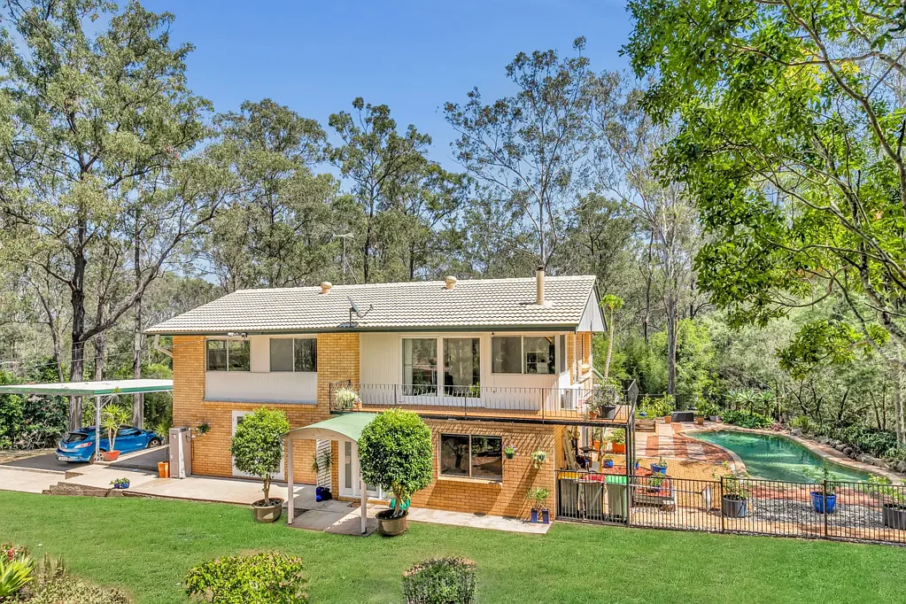 750 Hawkesbury Road, Anstead, QLD 4070