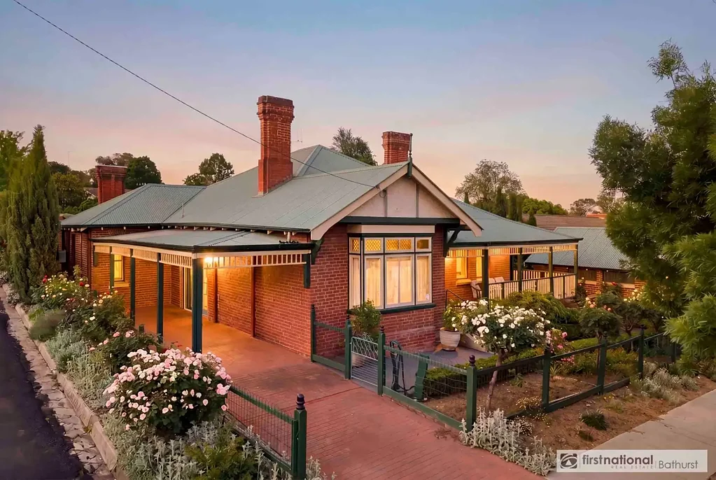 Bathurst 5 Bedroom Timeless Character Meets Modern Comfort in the Heart of Bathurst