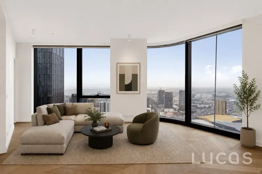 Designer Three-Bedroom Residence with Sweeping Bay & Skyline Views