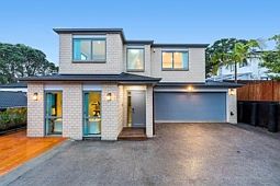 58B Staveley Avenue, Hillsborough