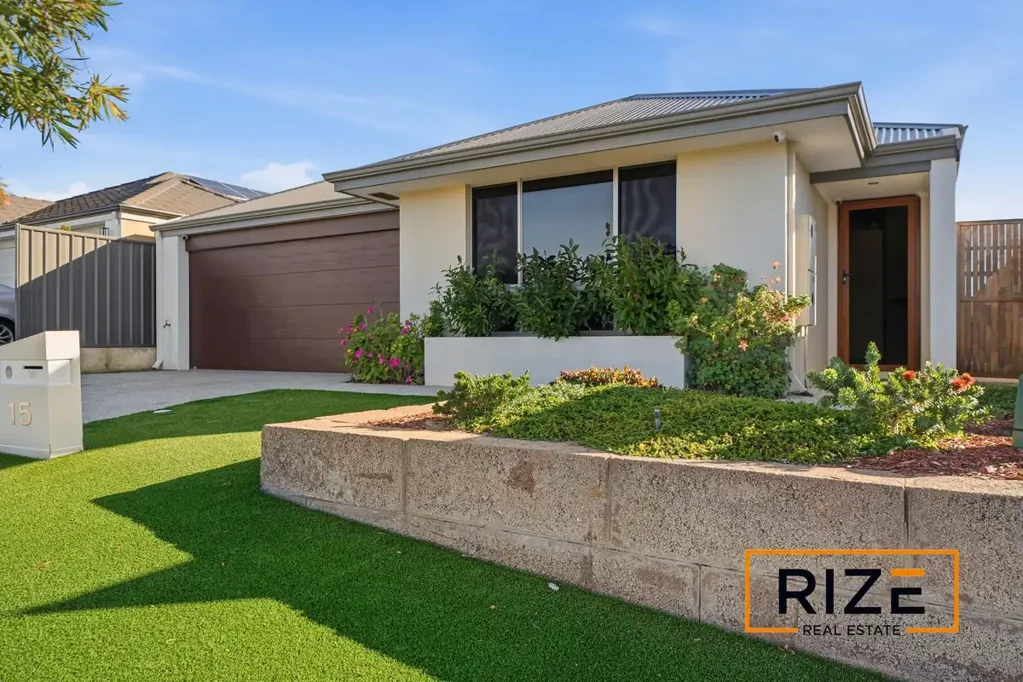 Banksia Grove 4房  The Complete Family Package!