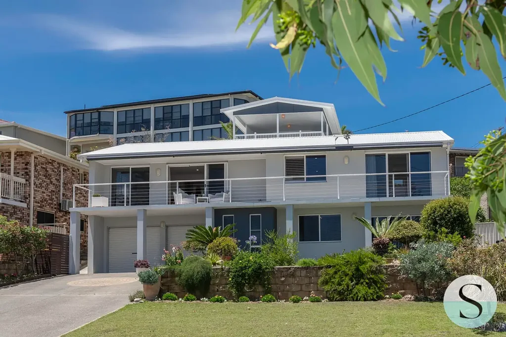 25 Lambton Parade, Swansea Heads, NSW 2281