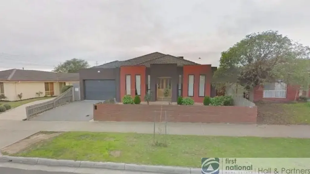 Beautiful Family Home in Prime Narre Warren South Location