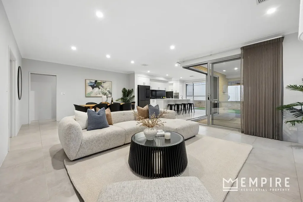 Coogee 4침실 Refined Family Luxury, Moments from the Coast & Marina