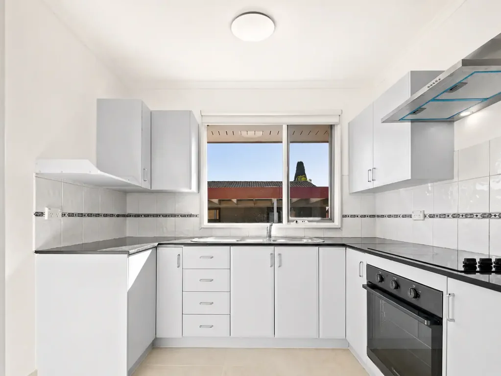 Renovated Family Home with Modern Finishes & Spacious Fully Fenced Yard