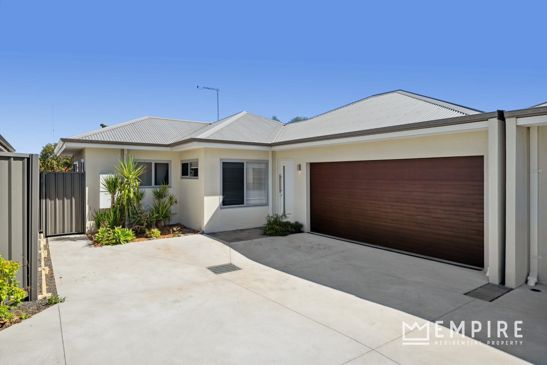 27C SOUTHWELL CR, HAMILTON HILL WA 6163, 0 침실, 0 욕실, House