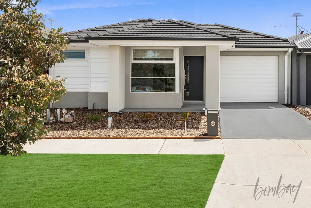 Donnybrook 3Kwarto Stylish, Low-Maintenance Living - The Perfect First Home or Investment!