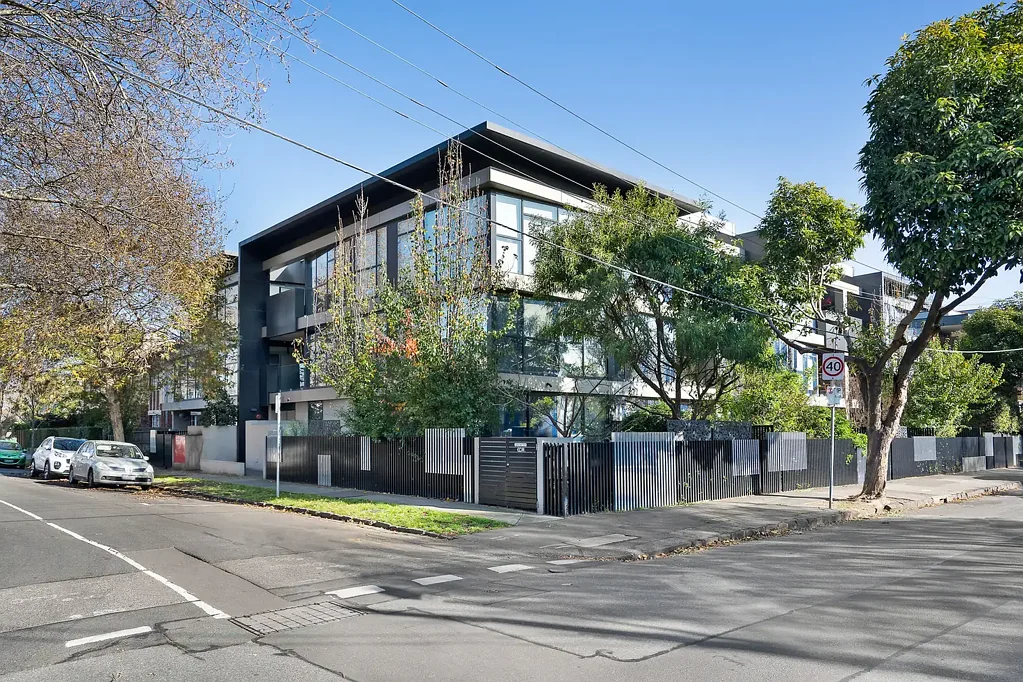 203/2 Kingsley Street, Elwood, VIC 3184