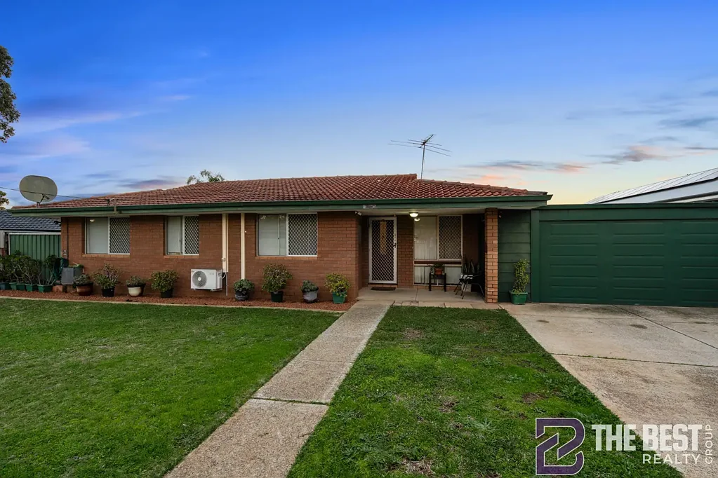Forrestfield 3ห้องนอน Ideal for Investors, with future development potentials!!