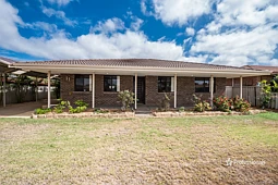 11 Pinyali Way, Waggrakine