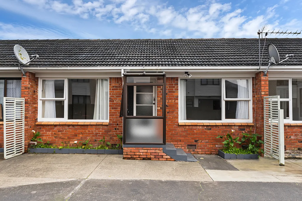 Papatoetoe 2房  Central Location  - Papatoetoe