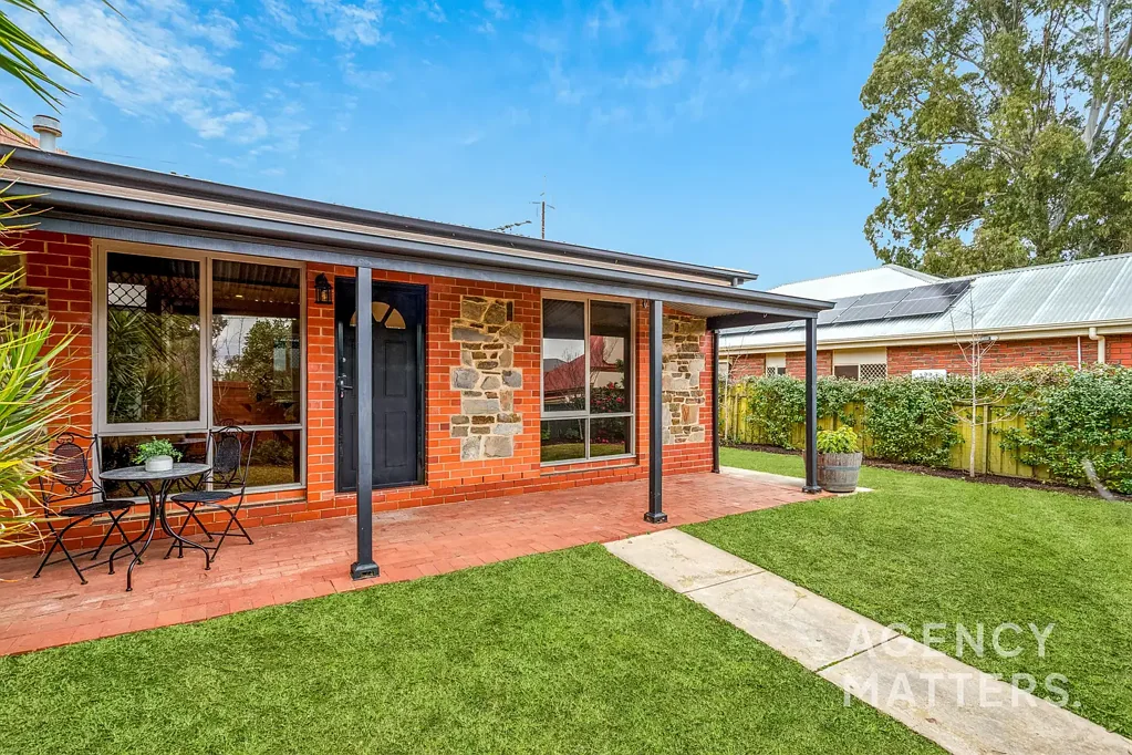 Magill 2 Bedroom Renovated, Stone Fronted Cottage