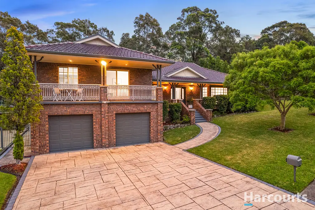 11 Gosforth Grove, Lakelands, NSW 2282