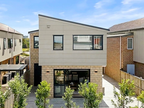 43 Sunnyheights Road, Orewa, Rodney, Auckland