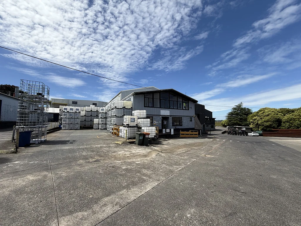 Avondale Premium heavy industrial warehousing on Rosebank