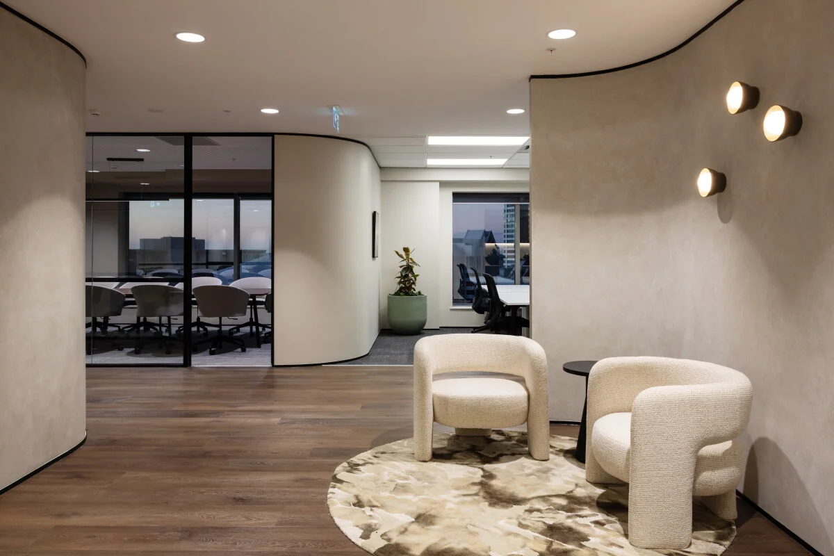 Auckland Central  Outstanding Turnkey Tenancy with views