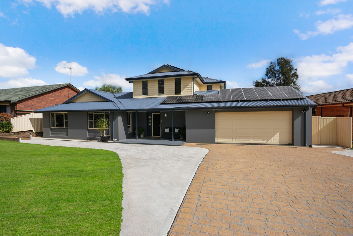 10 CROOKSTON DR, CAMDEN SOUTH NSW 2570, 0 chambres, 0 salles de bain, House