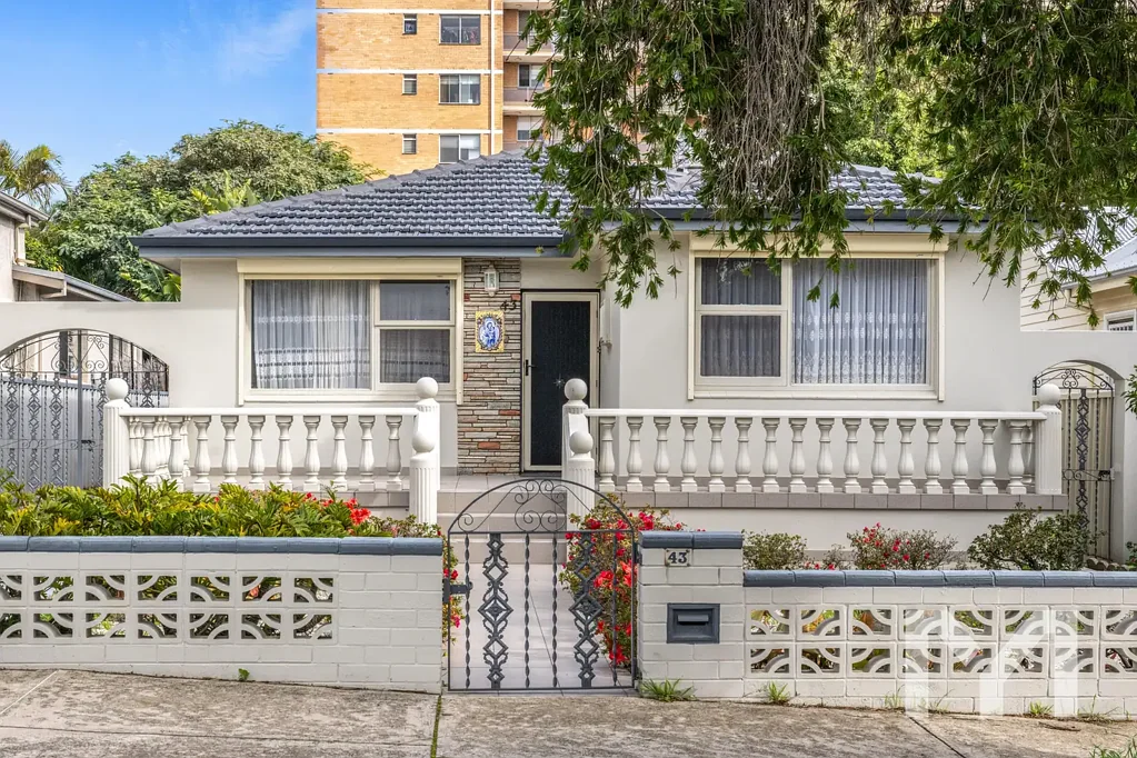 43 Glyde Street, East Fremantle, WA 6158
