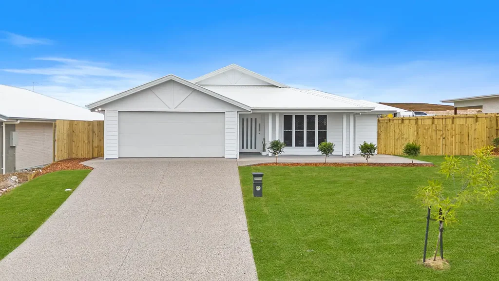 Parkhurst 4 Bedroom Brand New Home with Side Access on 900 sqm