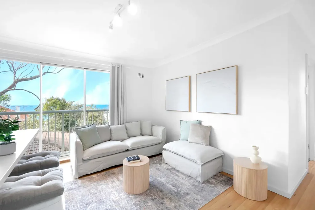 BONDI DREAM 6 WITH PRIVATE ROOF TOP SHORT AND LONG TERM RENTAL @BONDI