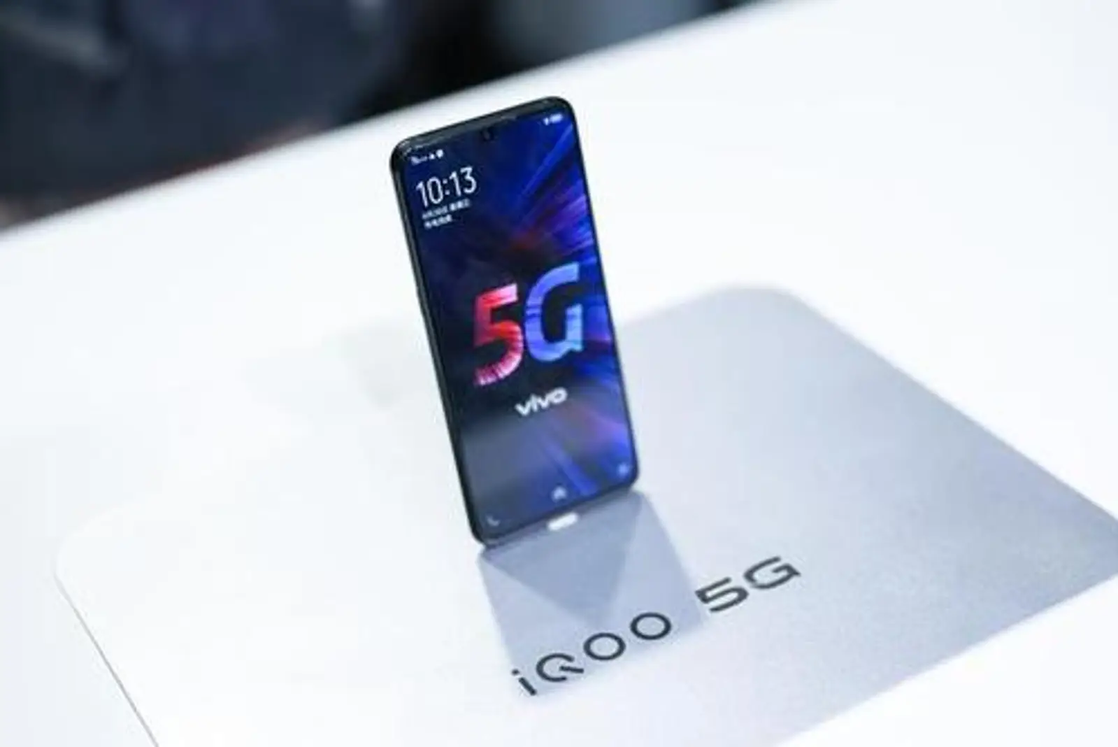 vivo推出iQOO Pro 5G版，5G手机降至3000元档