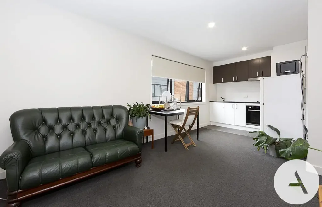 Stylish Studio in Prime Bruce Location – Steps from AIS, Universities & Shops!