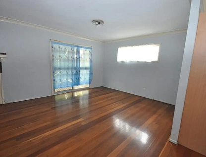 42 Roseash Street, Logan Central, Brisbane - Southern Region, 3 ਕਮਰੇ, 1 ਬਾਥਰੂਮ, House