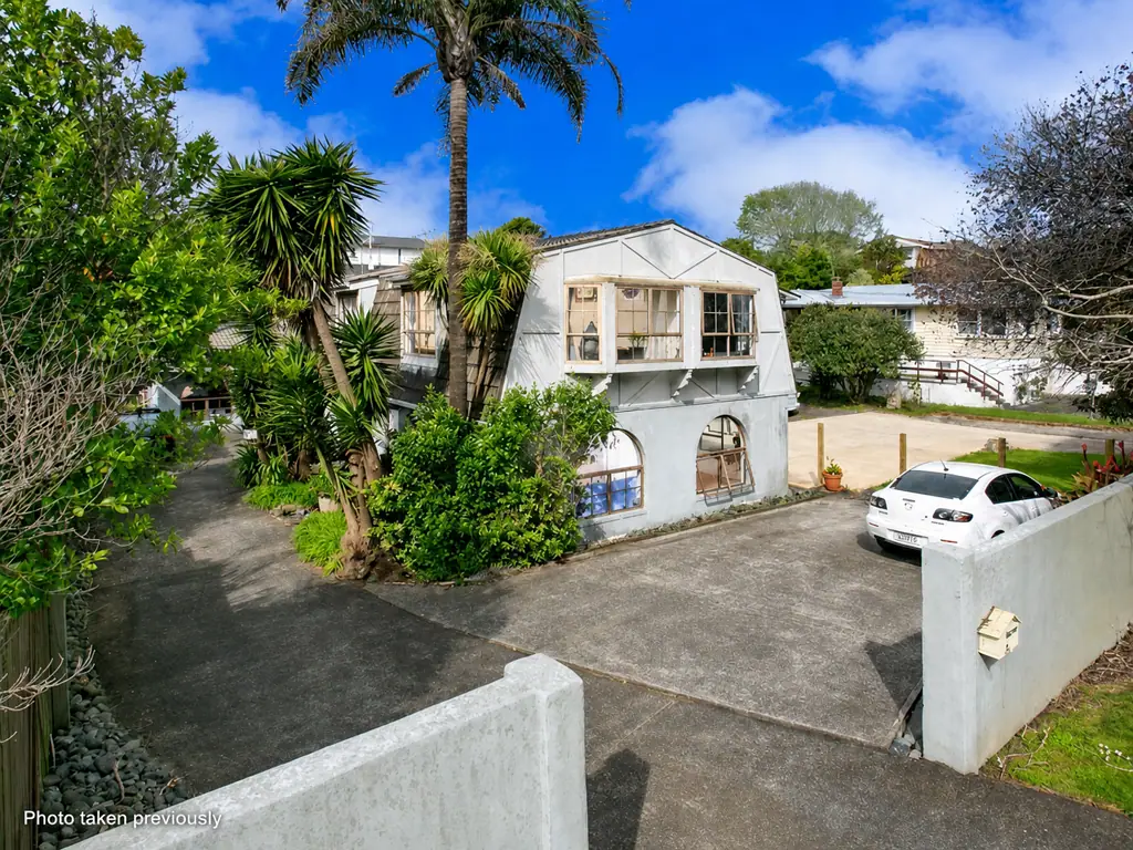 Takapuna 6Moenga Fantastic Do-Up on Full Section!!