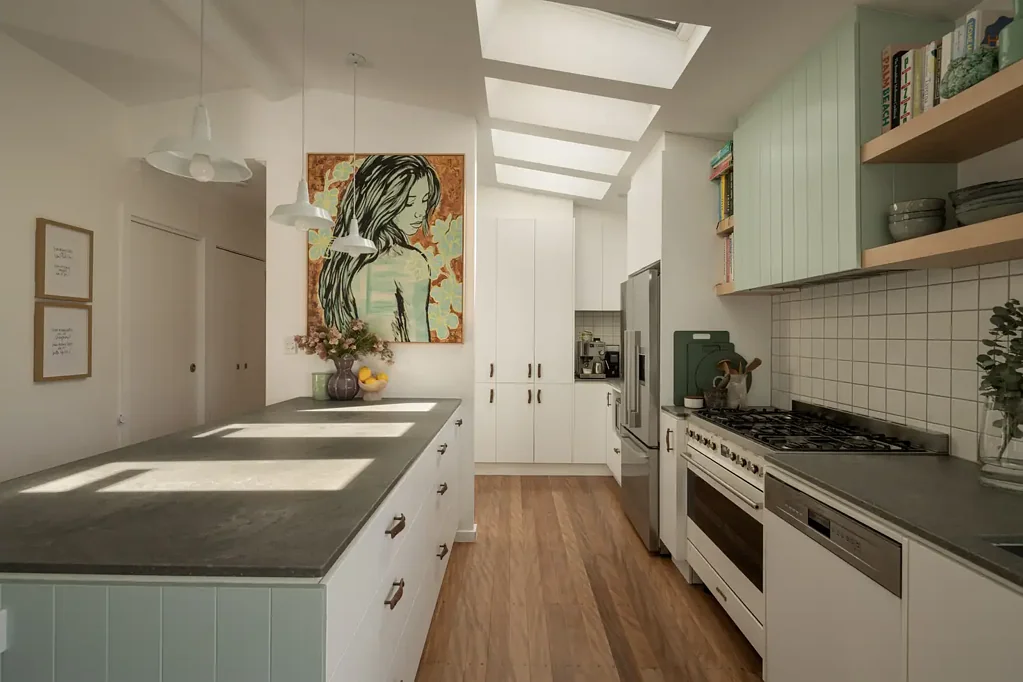 Wooloowin 3Moenga Designed for Carefree Queensland Living