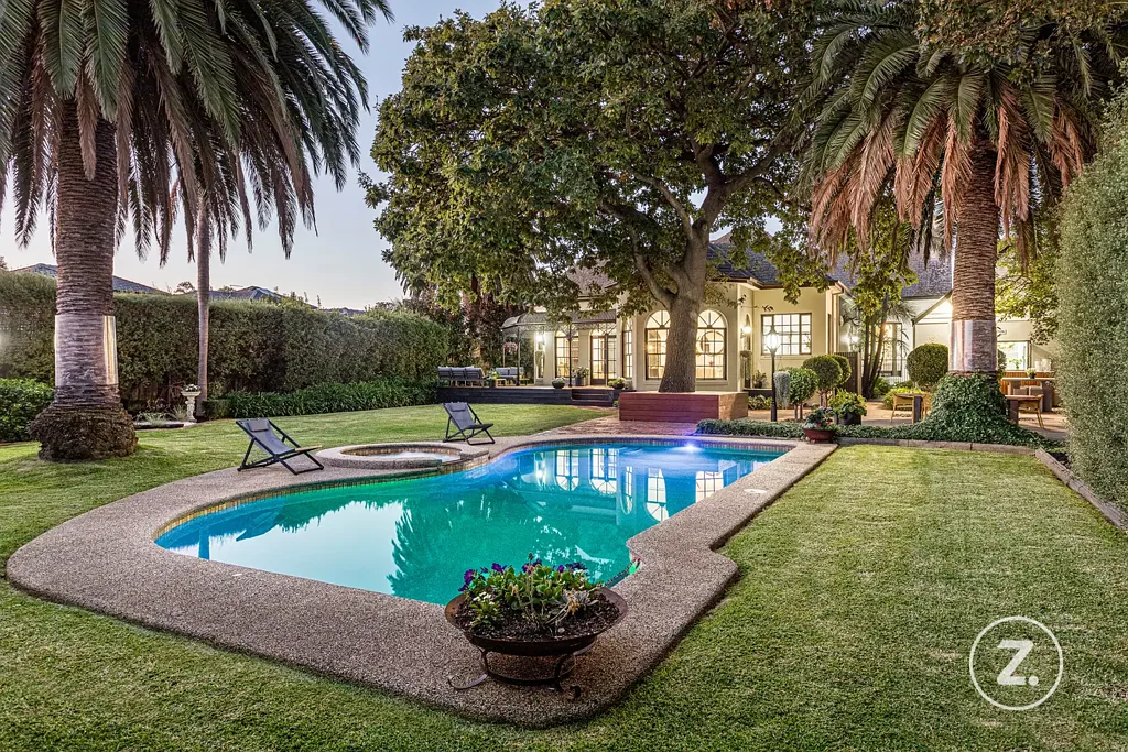 26 South Road, Brighton, VIC 3186