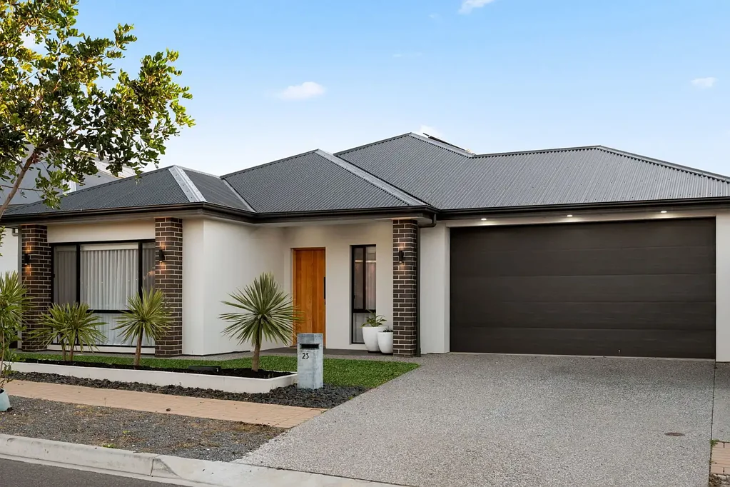 Seaford Meadows 4房  Thoughtfully Designed for Modern Family Living.