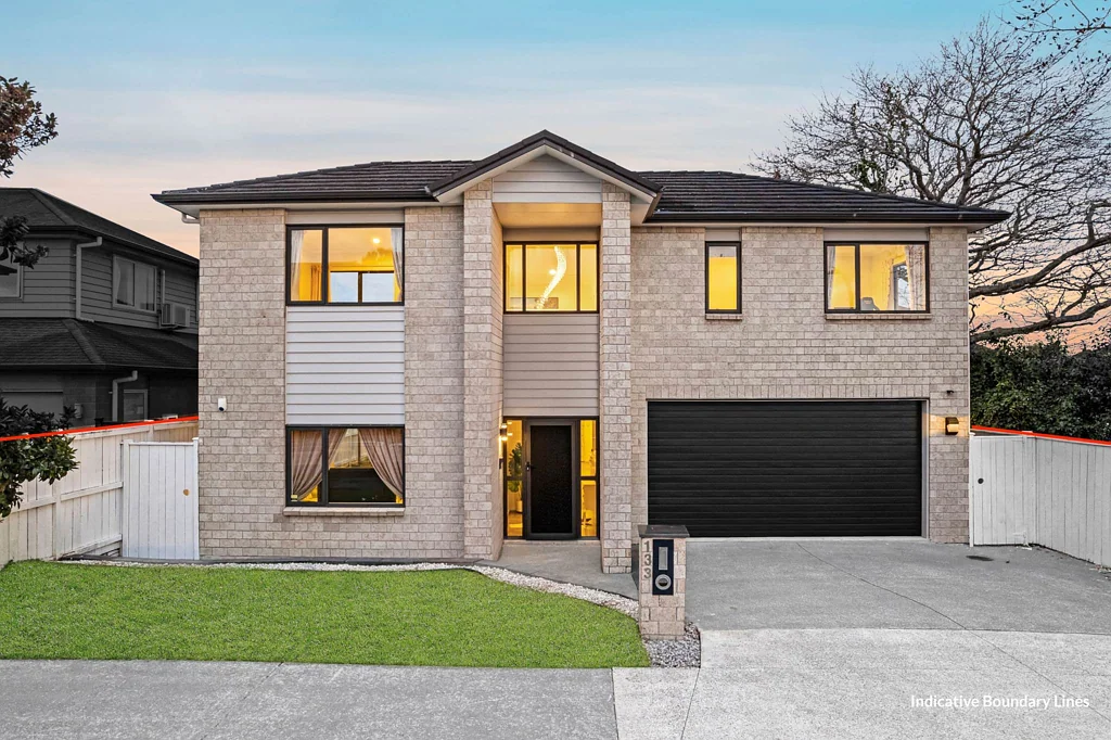 Flat Bush 5房  Solid Brick Family Living in a Prime Location