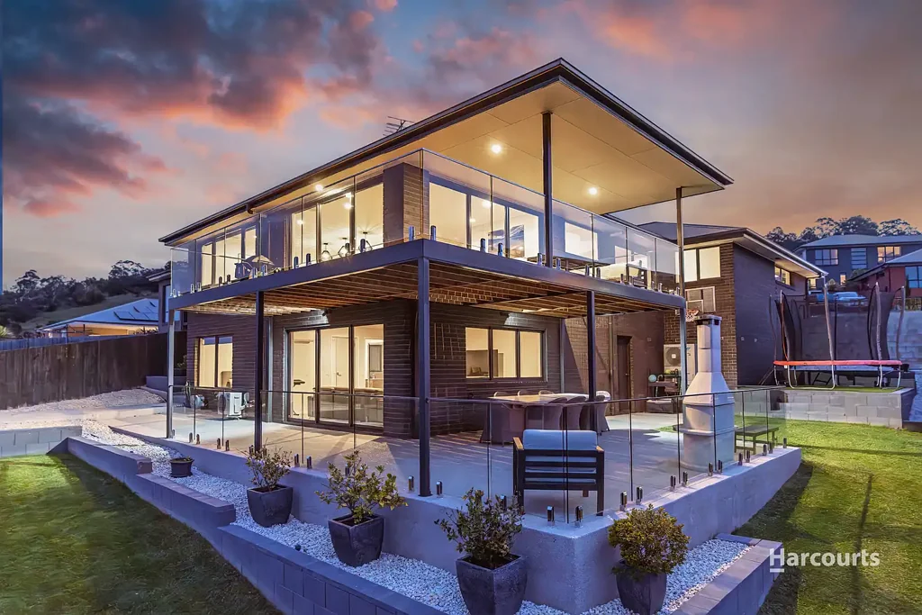 Austins Ferry 4房  Contemporary Sophistication, Uninterrupted Water Views