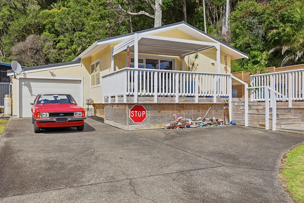 17A Waiwera Road, Waiwera, Rodney, Auckland