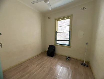 Room 2/269 Macquarie St, Liverpool, South Western Suburbs, 1房, 1浴, Unit