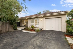 2/12 Wimmera Street, Box Hill North