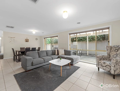 39 Hartland Circuit, Pakenham, South East Melbourne, 4 Schlafzimmer, 2 Badezimmer, House