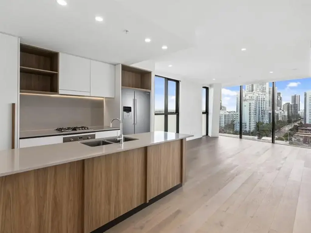 Coastal luxury in this 2-Bedroom Apartment